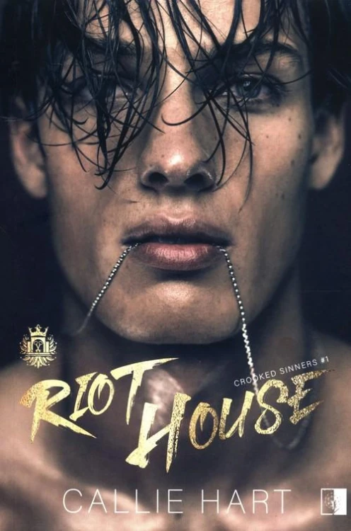 Riot House Tom 1, Hart Callie
